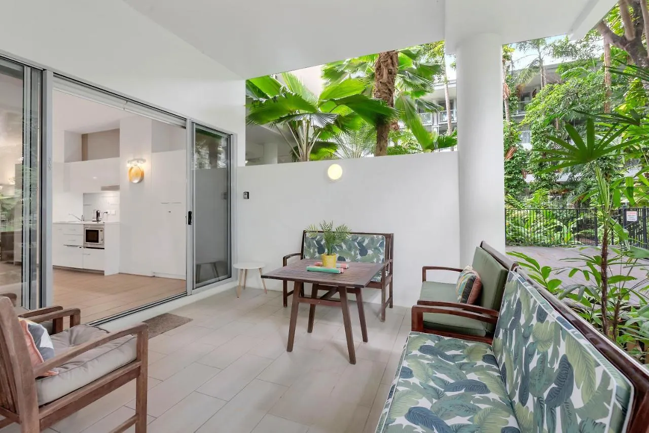 Elysium Private Apartments At The Drift Resort パーム・コーブ