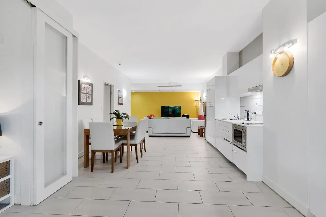 Elysium Private Apartments At The Drift Resort パーム・コーブ