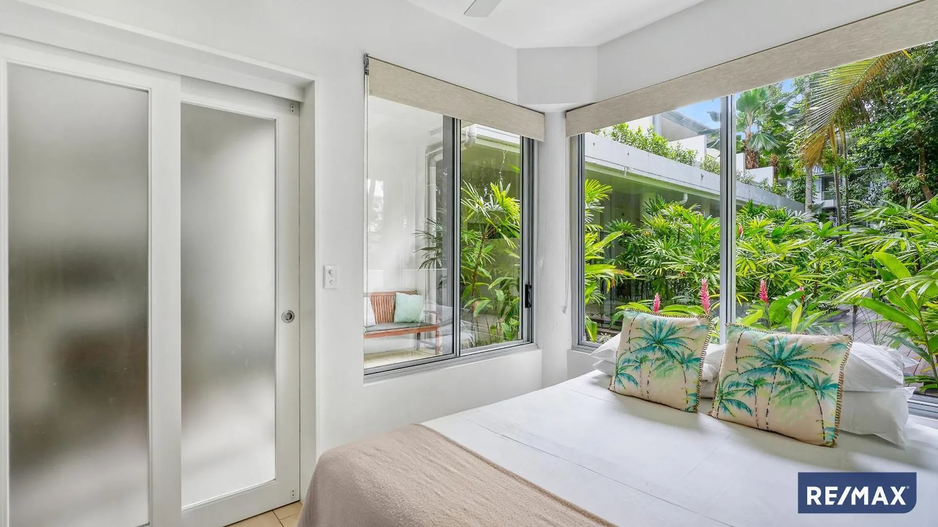 Elysium Private Apartments At The Drift Resort パーム・コーブ